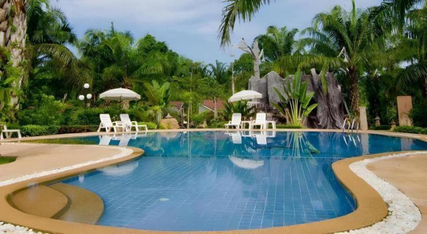 Nattha Waree Hot Spring Resort And Spa Ban Nua Khlong Экстерьер фото